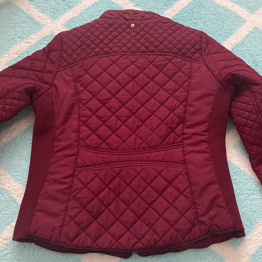 Red Jacket - Picture 5 of 5